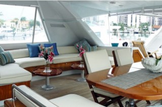 Takapuna - Deck Lounge and Dining